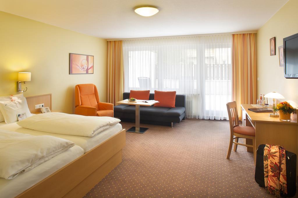 Kur- Und Wellnesshotel Foerch Bad Wörishofen Exteriör bild
